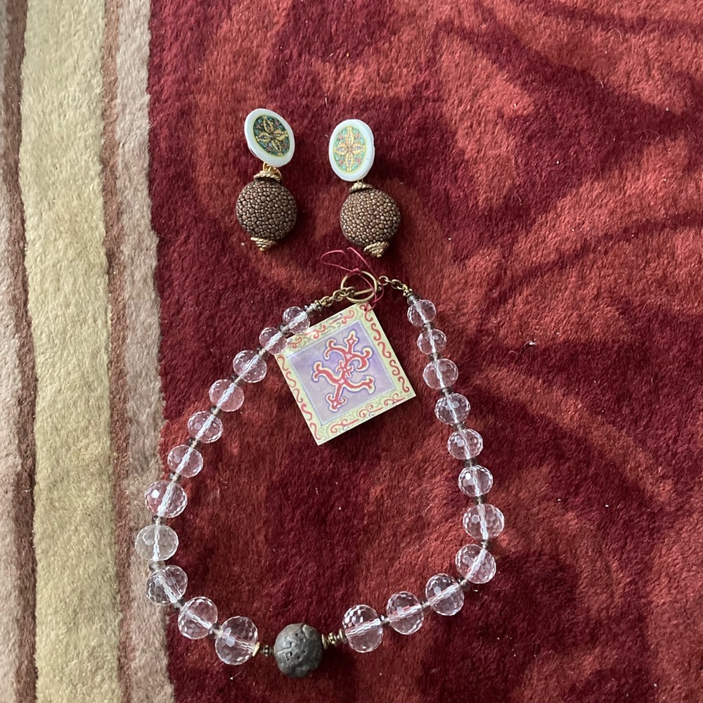 Necklace and errings set ,